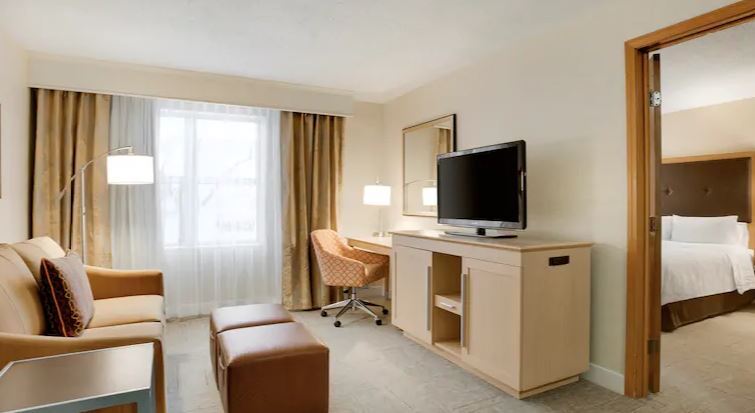 Hampton Inn & Suites Cleveland-Индипендънс Екстериор снимка